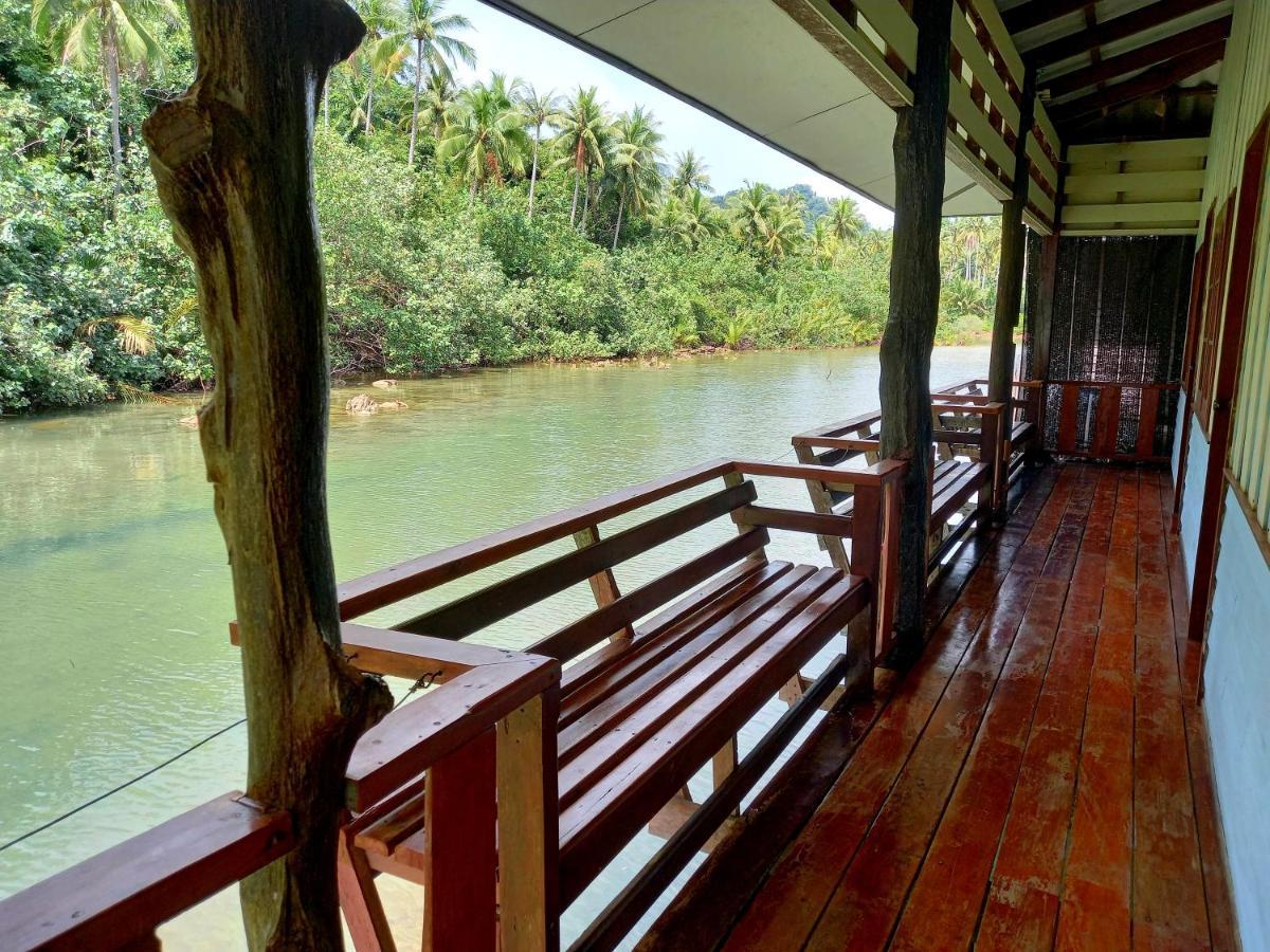Ao Jark Homestay Ban Bang Bao  Buitenkant foto