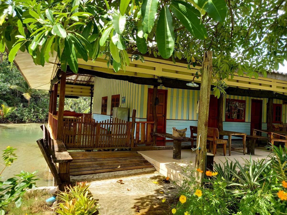 Ao Jark Homestay Ban Bang Bao  Buitenkant foto